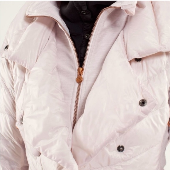 Lululemon puffer jacket-warm, excellent condition - Picture 3 of 8